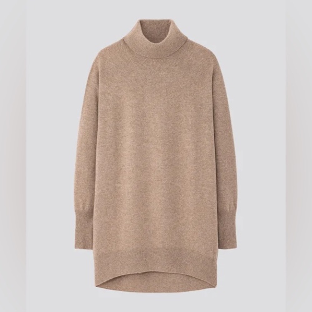Uniqlo 3D Cashmere Turtleneck Sweater Tunic Beige Tan Minimalist Neutral Size XS